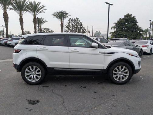 2017 Land Rover Range Rover Evoque SE