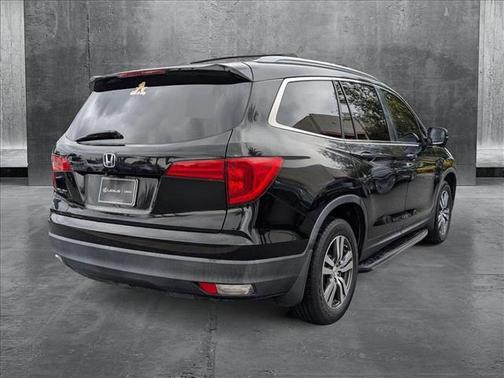 2016 Honda Pilot EX