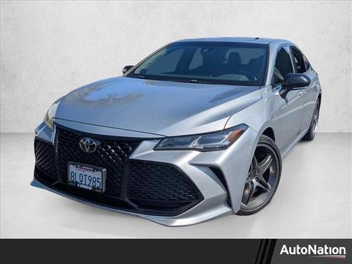 2019 Toyota Avalon Touring