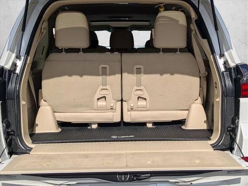 2016 Lexus LX 570 Base