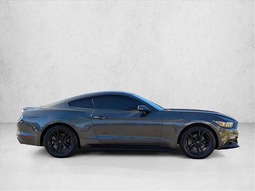 2017 Ford Mustang EcoBoost
