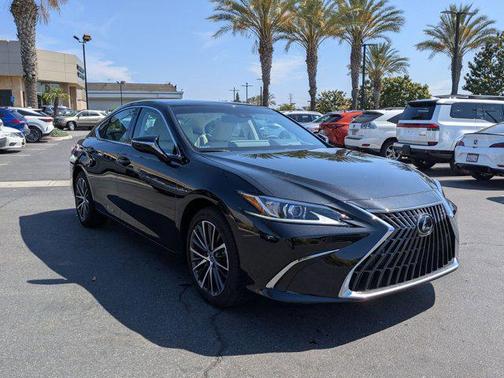 2025 Lexus ES 350 Base