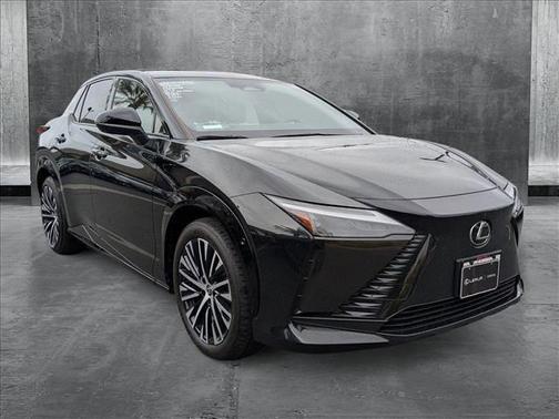 2023 Lexus RZ 450e Luxury