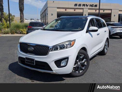 2016 Kia Sorento SX