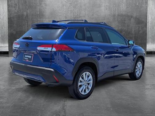 2022 Toyota Corolla Cross LE