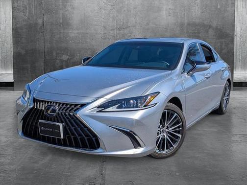 2022 Lexus ES 300h Base
