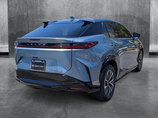 2023 Lexus RZ 450e Premium