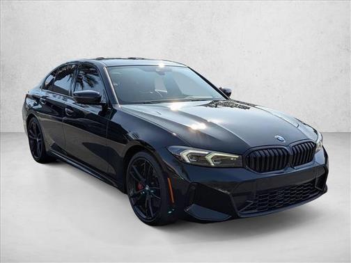 2023 BMW 330 330i