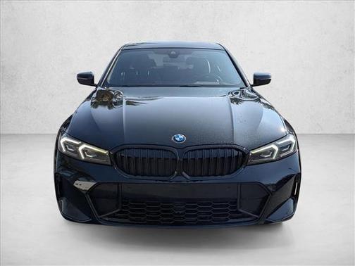 2023 BMW 330 330i