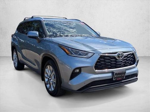2022 Toyota Highlander Limited