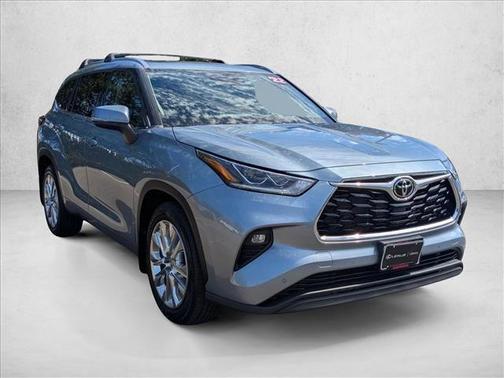 2022 Toyota Highlander Limited
