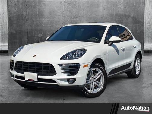 2018 Porsche Macan Base