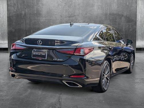 2022 Lexus ES 350 Base