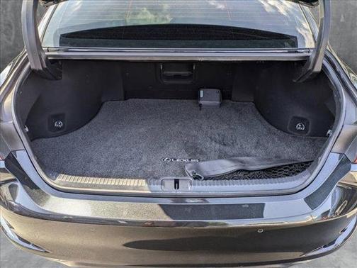 2022 Lexus ES 350 Base