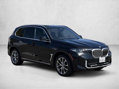 Black Sapphire Metallic 2024 BMW X5 xDrive40i