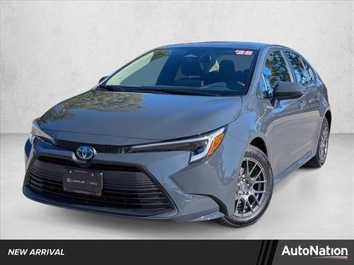 2025 Toyota Corolla Hybrid LE
