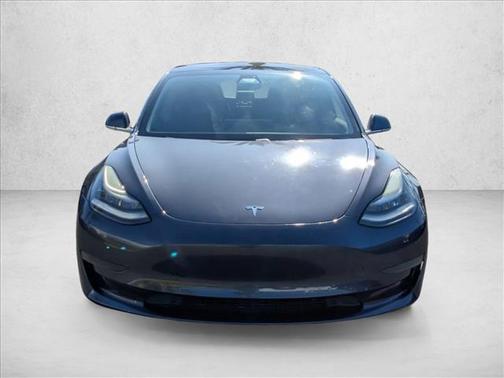 2019 Tesla Model 3 Mid Range