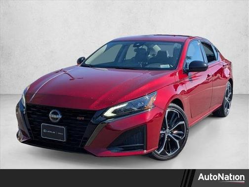 2023 Nissan Altima SR FWD