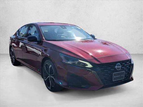 2023 Nissan Altima SR FWD