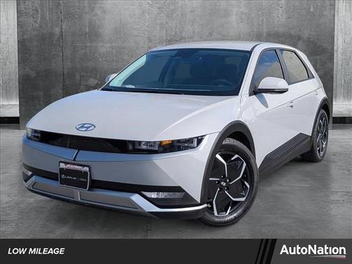 2024 Hyundai IONIQ 5 SE