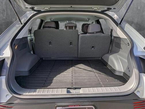 2024 Hyundai IONIQ 5 SE