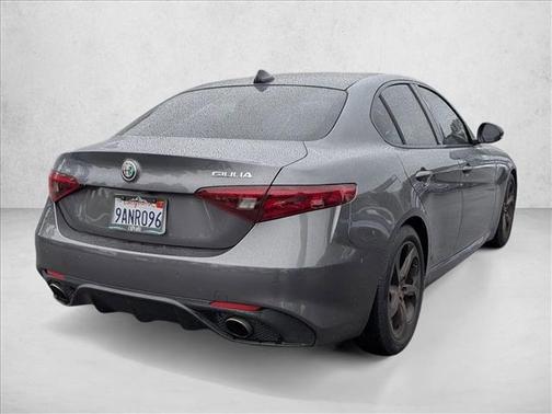 2017 Alfa Romeo Giulia Ti