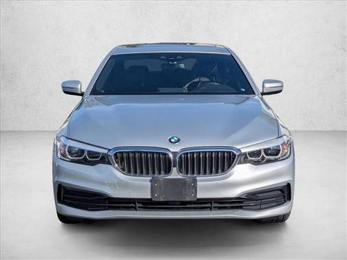 2019 BMW 530 530i