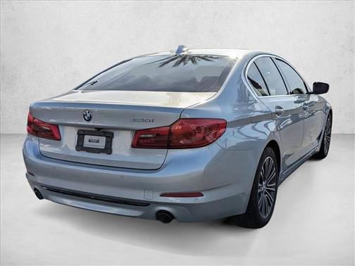 2019 BMW 530 530i