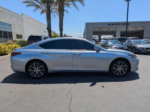 2024 Lexus ES 350 Base
