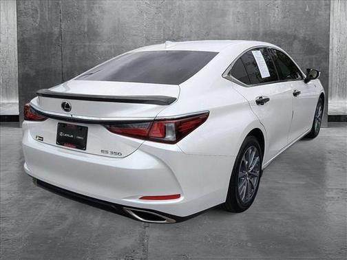 2024 Lexus ES 350 Base