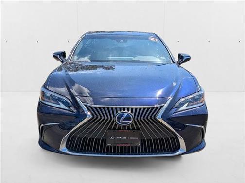2021 Lexus ES 300h Luxury