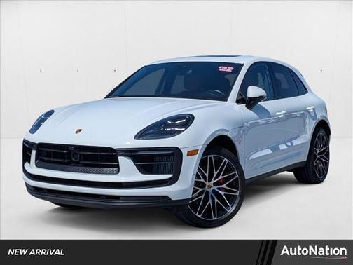 2022 Porsche Macan S