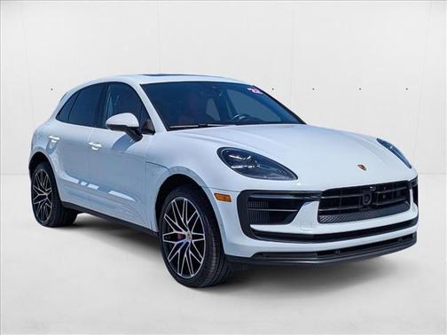 2022 Porsche Macan S
