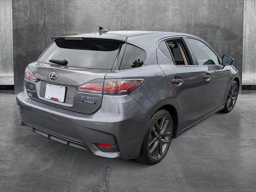 2017 Lexus CT 200h Base