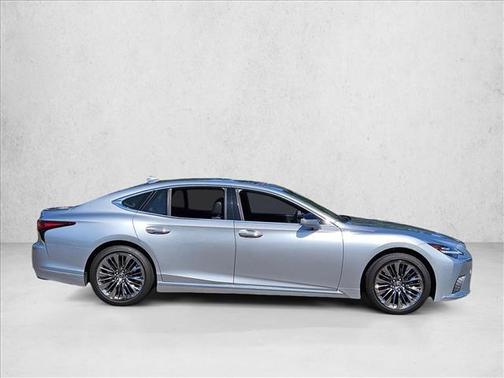 Iridium 2022 Lexus LS 500 Base