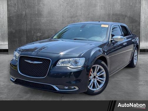 2017 Chrysler 300C Base