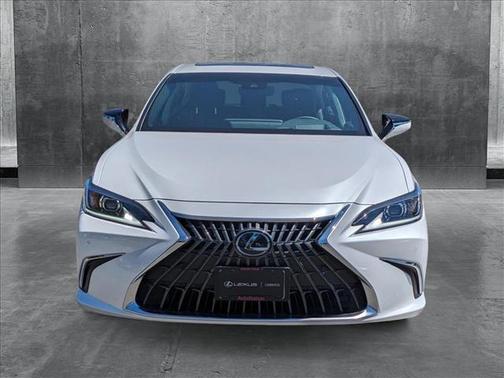 2024 Lexus ES 250 Base