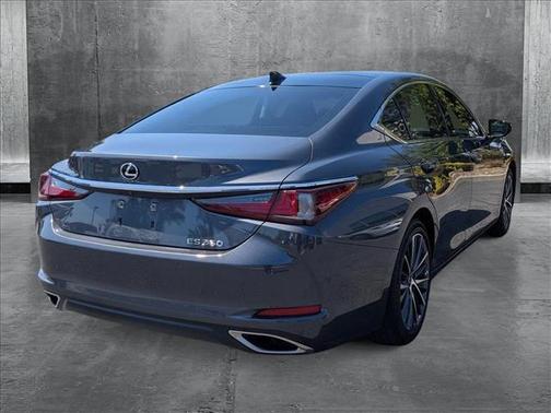 2022 Lexus ES 350 Base