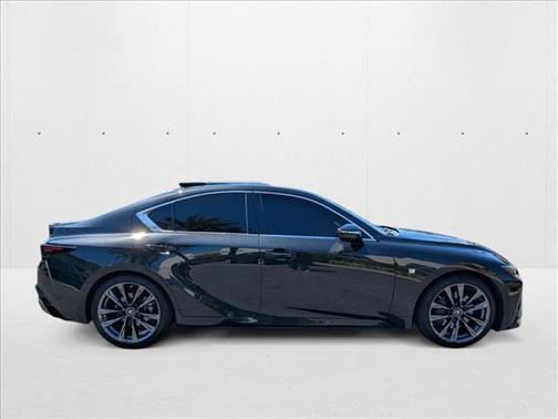2022 Lexus IS 350 Base