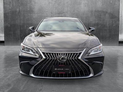 2024 Lexus ES 250 Base