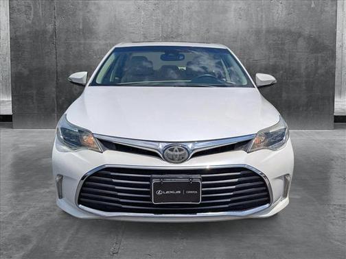 2018 Toyota Avalon XLE Plus