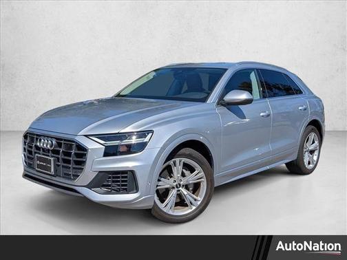 Florett Silver Metallic 2022 Audi Q8 55 Premium Plus