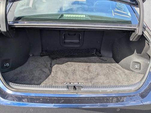 2023 Lexus ES 300h Base