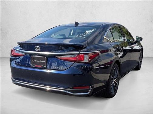 2023 Lexus ES 300h Base