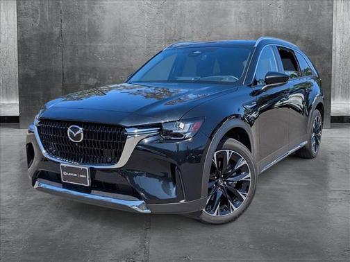 2024 Mazda CX-90 PHEV Premium Plus