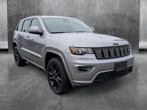 2021 Jeep Grand Cherokee Laredo