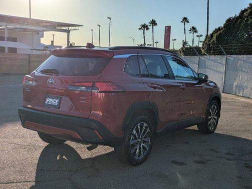 2023 Toyota Corolla Cross XLE