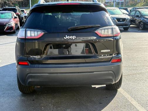 Diamond Black Crystal Pearlcoat 2020 Jeep Cherokee Latitude