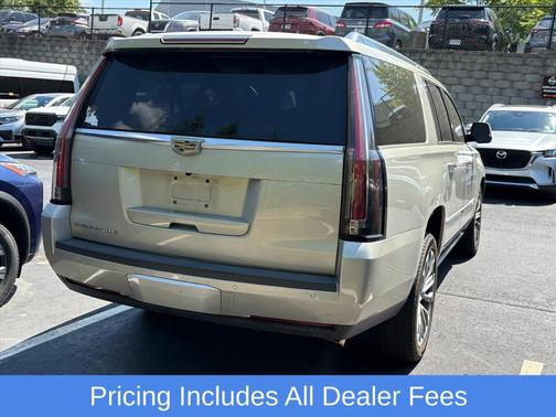 Silver Coast Metallic 2016 Cadillac Escalade ESV Premium