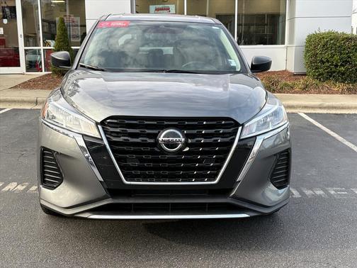 2021 Nissan Kicks S